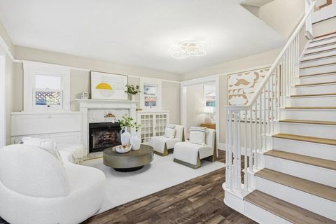 Photo of 205 Caldwell Avenue, Los Gatos, CA 95032 (MLS # ML82047363)