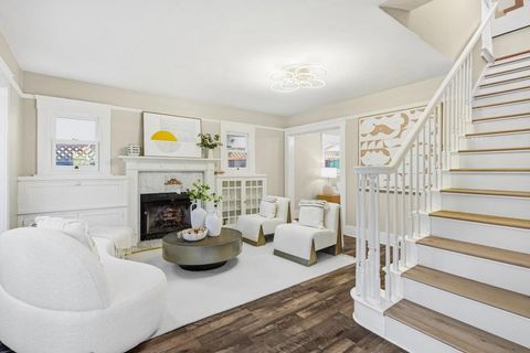 Photo of 205 Caldwell Avenue, Los Gatos, CA 95032 (MLS # ML82047363)