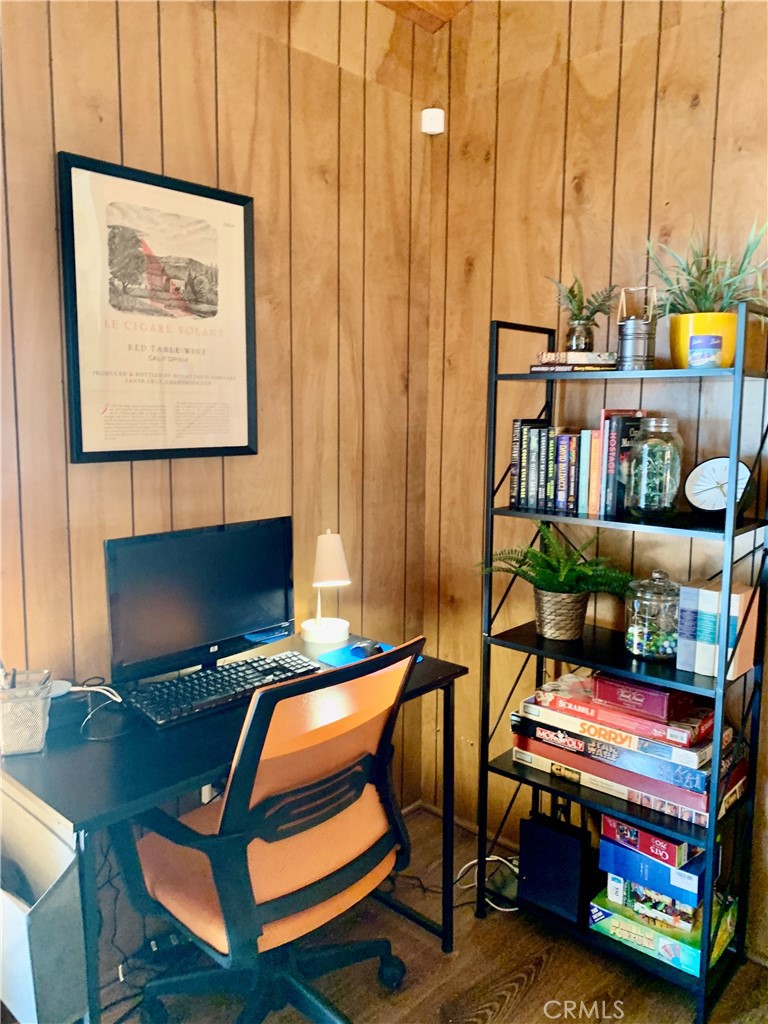 Green Valley Lake (GVLK) - Residential