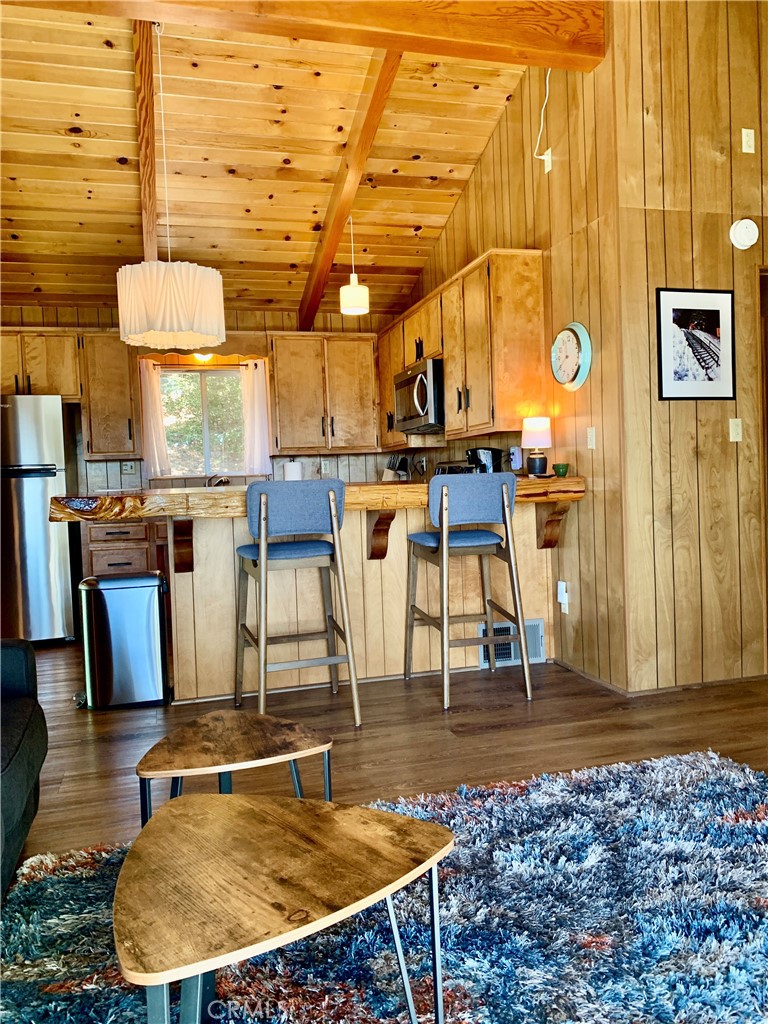 Green Valley Lake (GVLK) - Residential