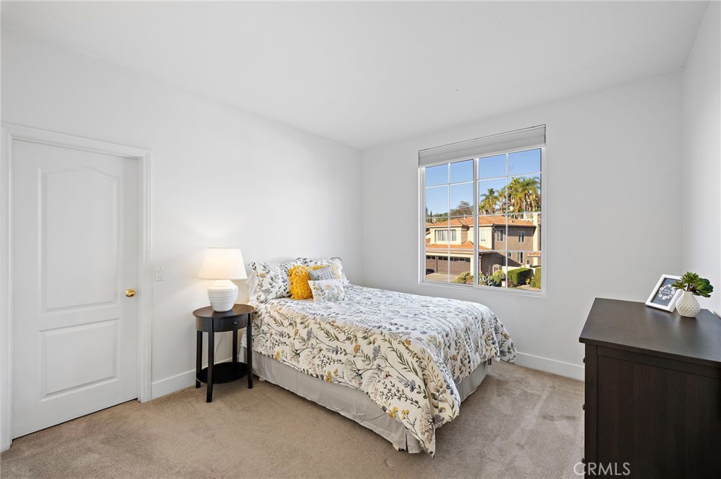 Crestmont (CSM) - Residential Lease