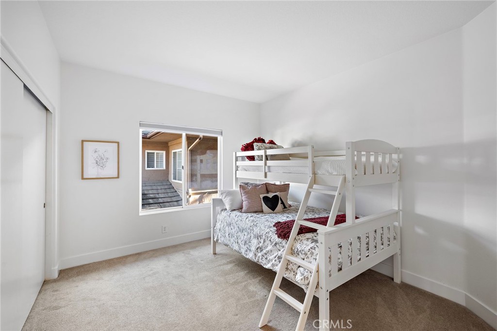 Crestmont (CSM) - Residential Lease