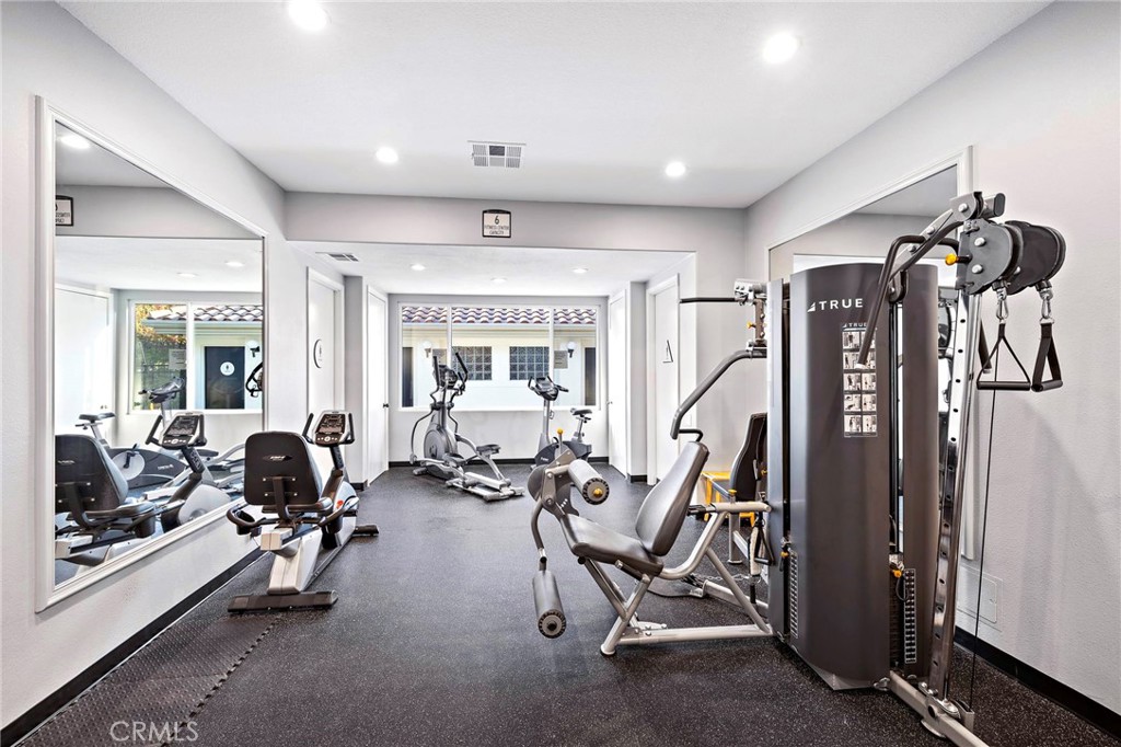 Crestmont (CSM) - Residential Lease