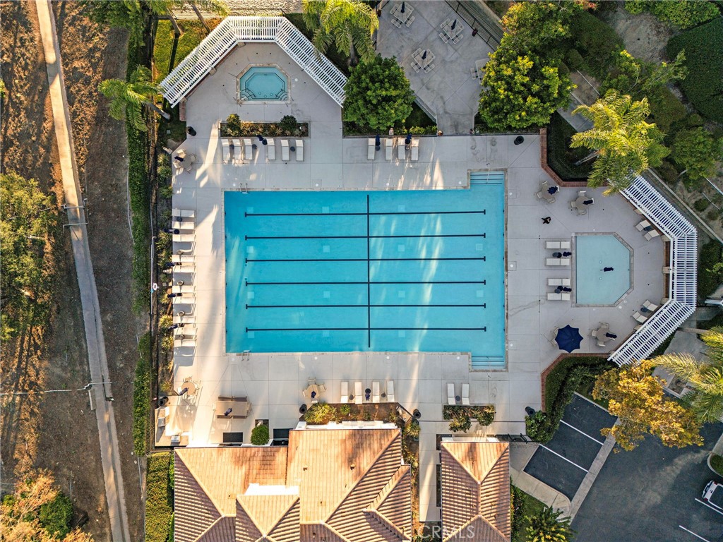 Crestmont (CSM) - Residential Lease