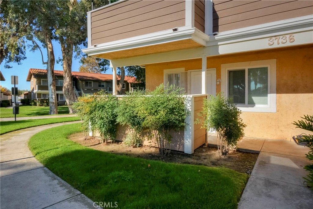 Photo of 3736 Oak Creek, Ontario, CA 91761 (MLS # RS25278899)