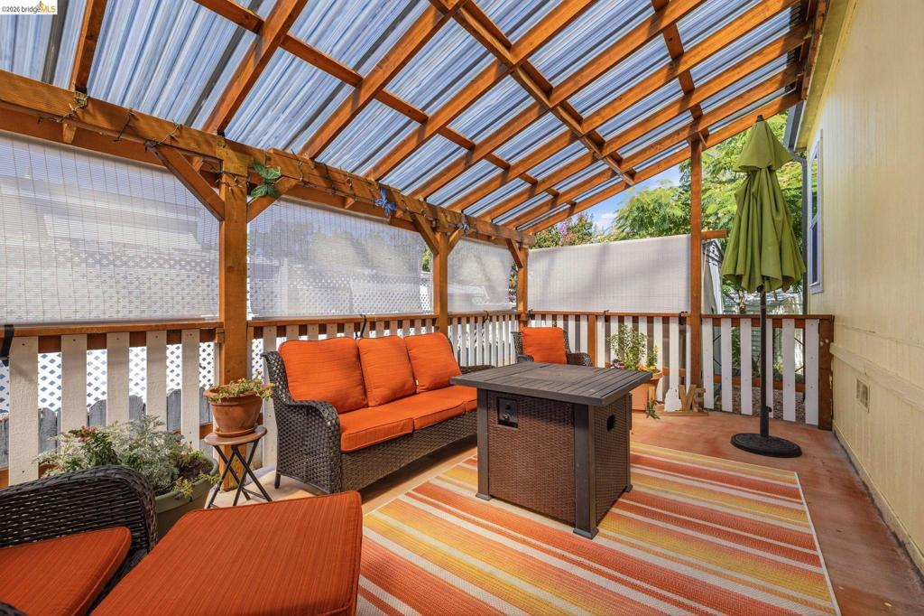 314 Main St.#160 Goat Trail