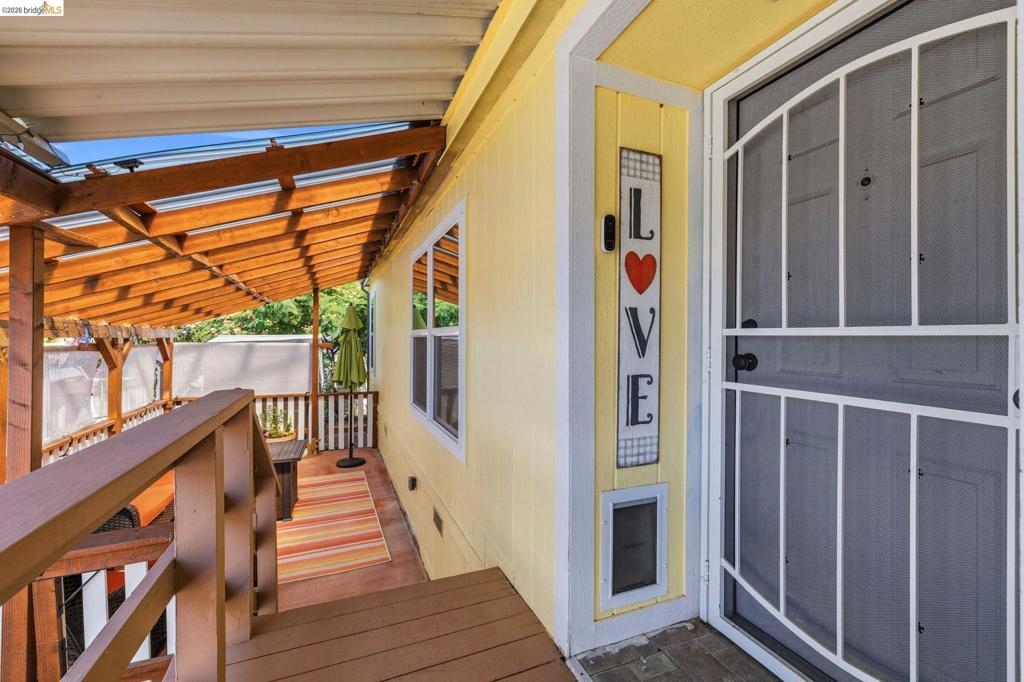 314 Main St.#160 Goat Trail