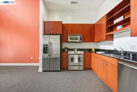 Photo of 809 Clay St, Oakland, CA 94607 (MLS # 41133885)