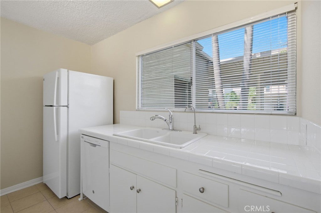 4300 Shorecrest, Corona Del Mar CA 92625 - Photo 17