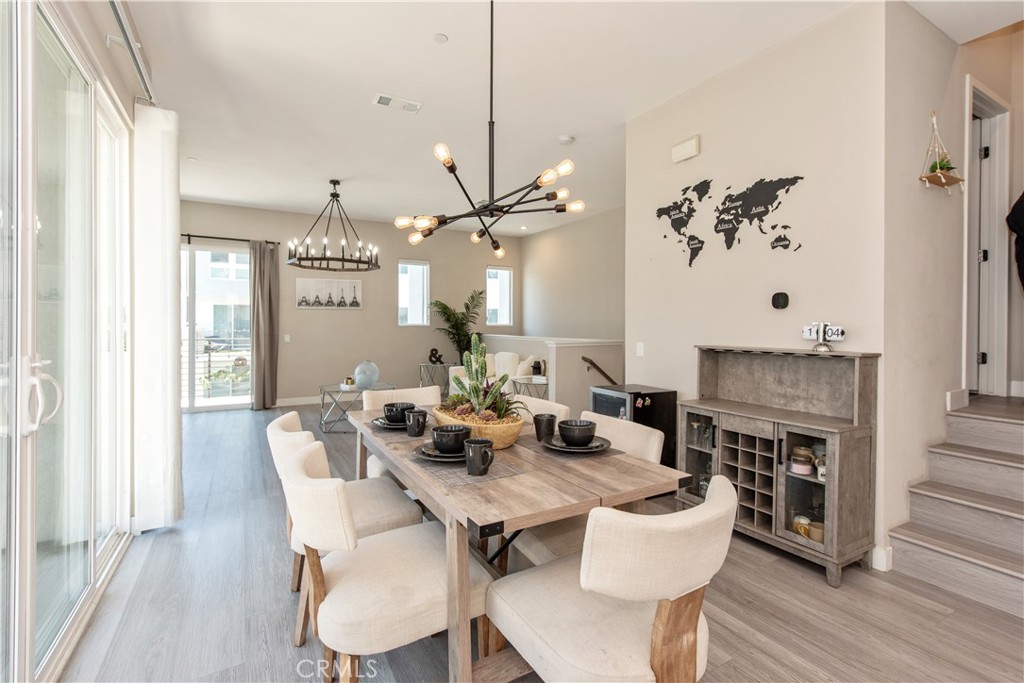 1426 S Urbana
