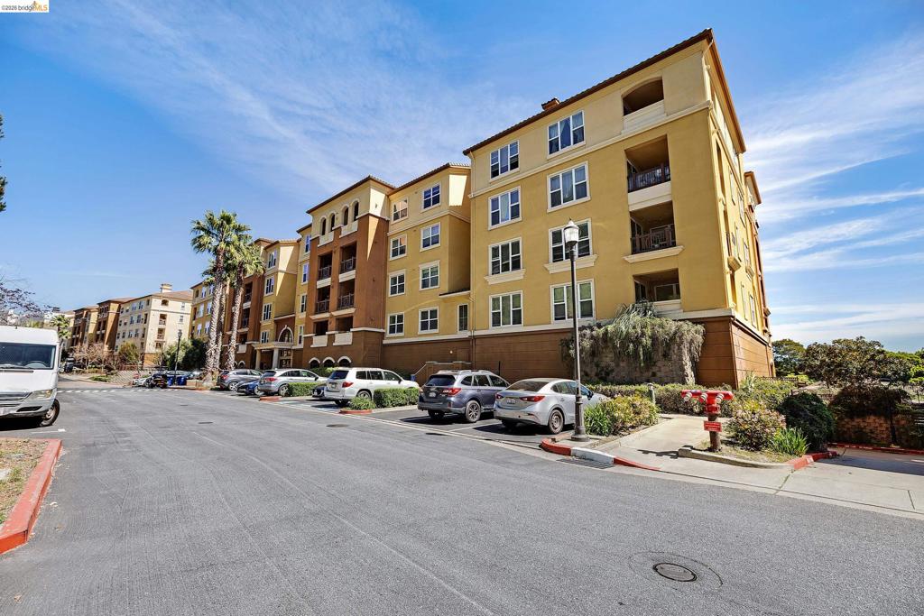 2220 Gellert Blvd 4303