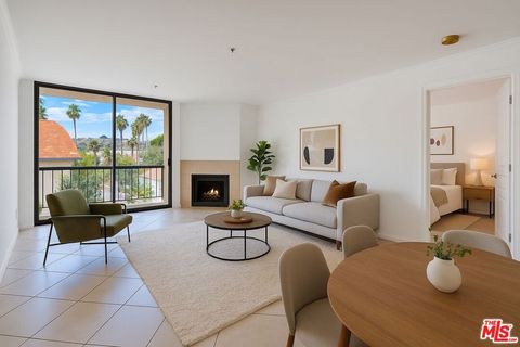 Photo of 7320 Hawthorn Avenue #207, Los Angeles, CA 90046 (MLS # 26835011)