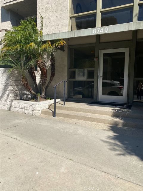 8740 Tuscany Playa Del Rey CA 90293