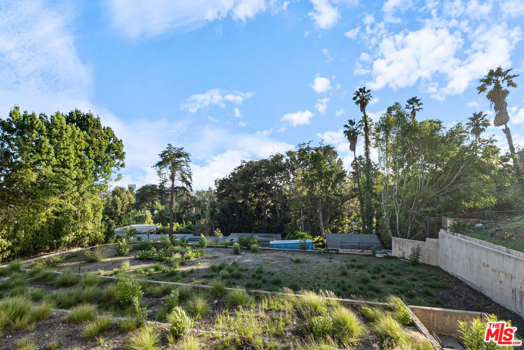 1185 Angelo Drive