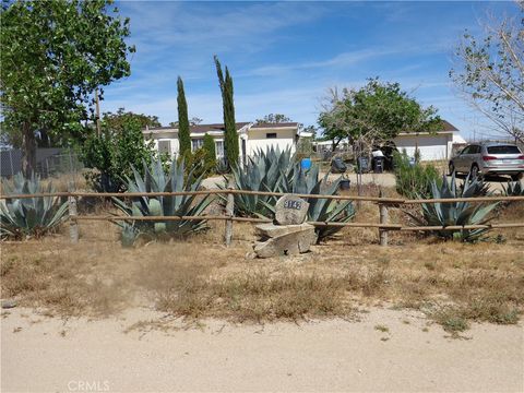 Photo of 9142 4th St, Victorville, CA 92392 (MLS # CV26074016)