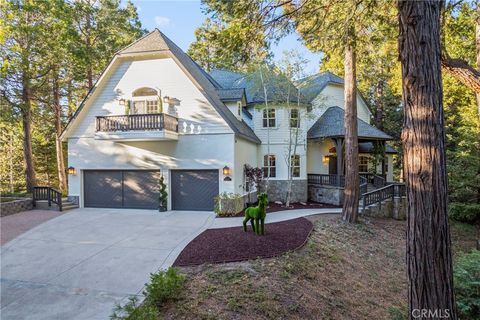 Photo of 29198 Pigeon Hawk Lane, Lake Arrowhead, CA 92352 (MLS # IG25242704)