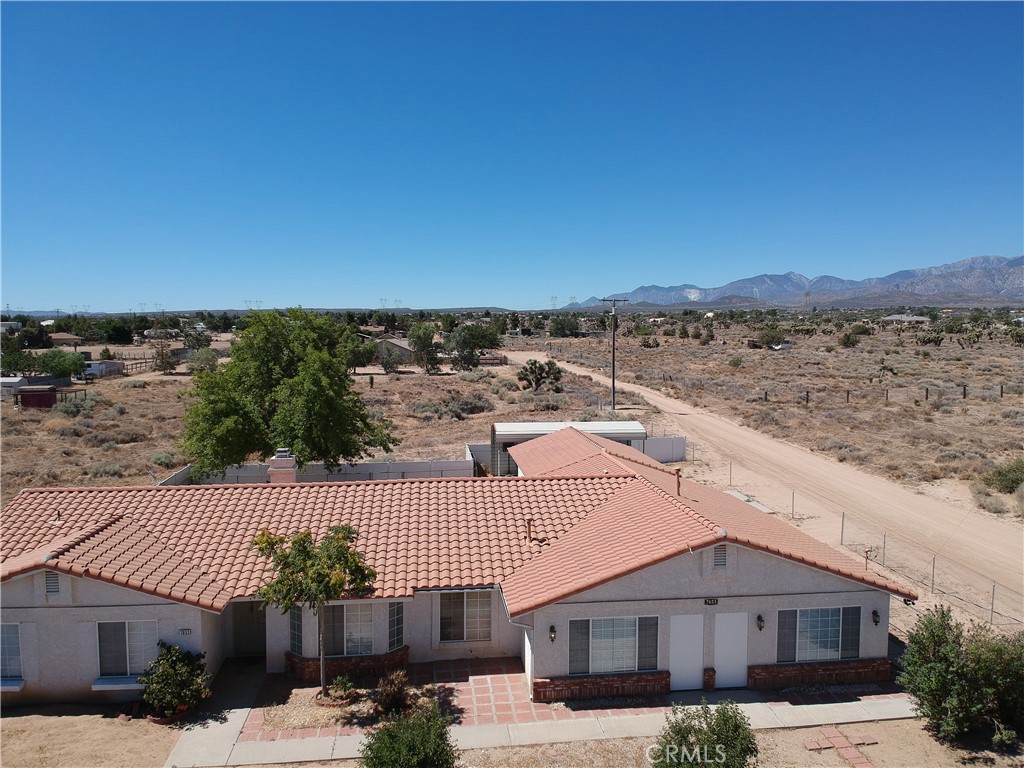 7653 Phelan Road