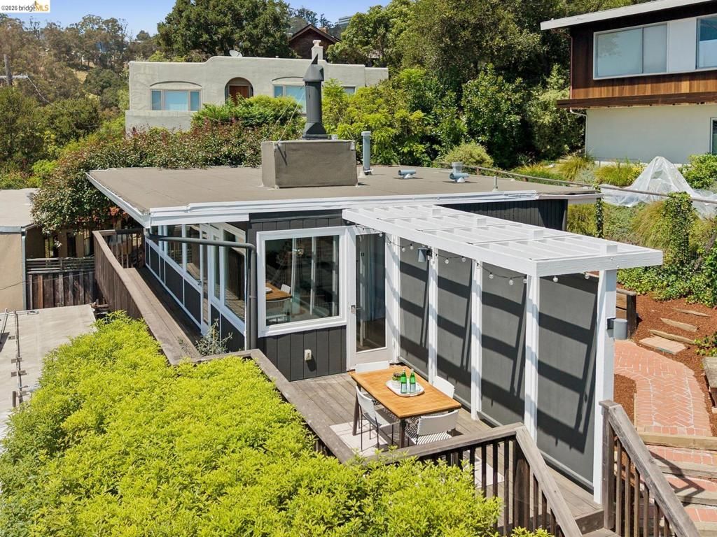 Photo of 62 Arden Rd RD, Berkeley, CA 94704 (MLS # 41136585)