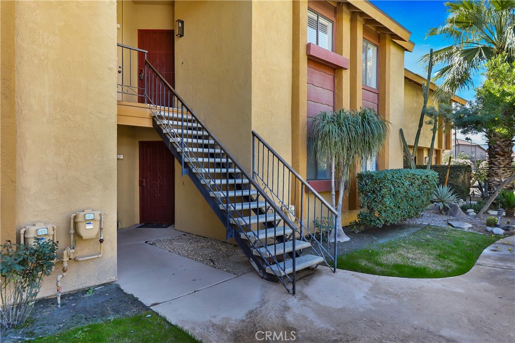 Quail Lakes Racquet Club (31461) - Residential