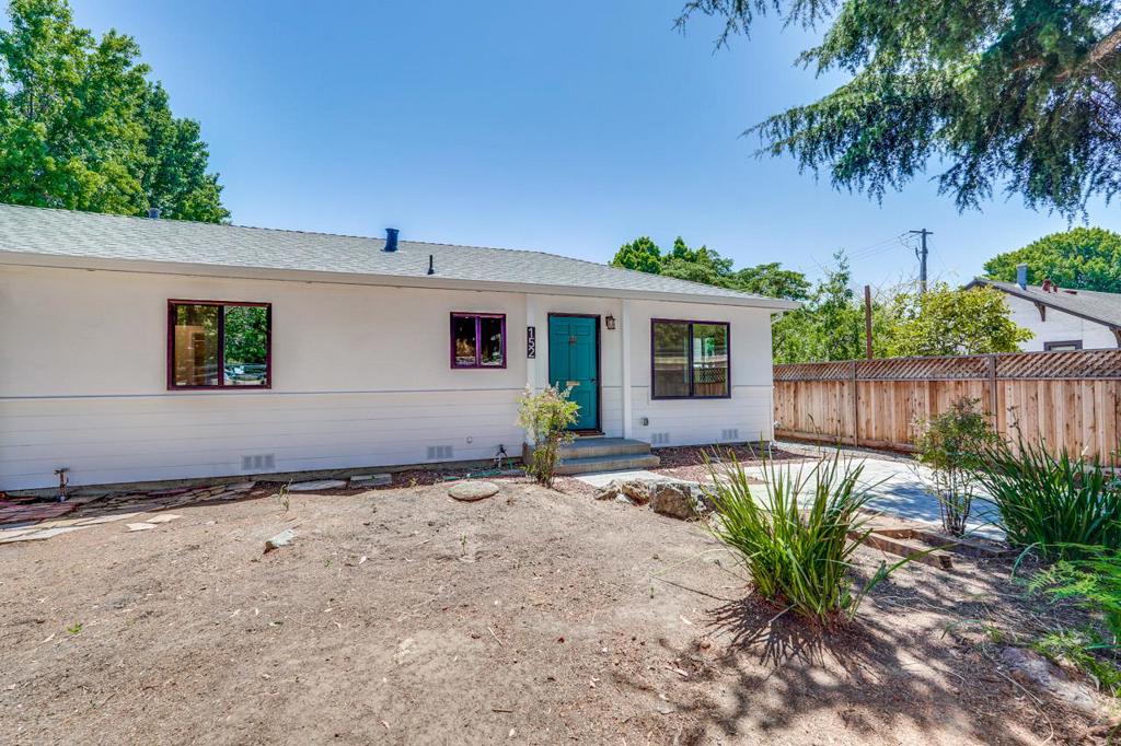 152154 San Andreas Court