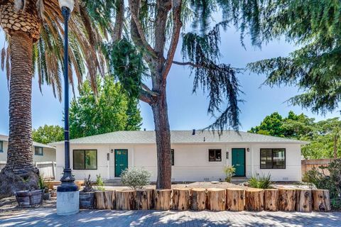 Photo of 152154 San Andreas Court, Sunnyvale, CA 94086 (MLS # ML82054565)
