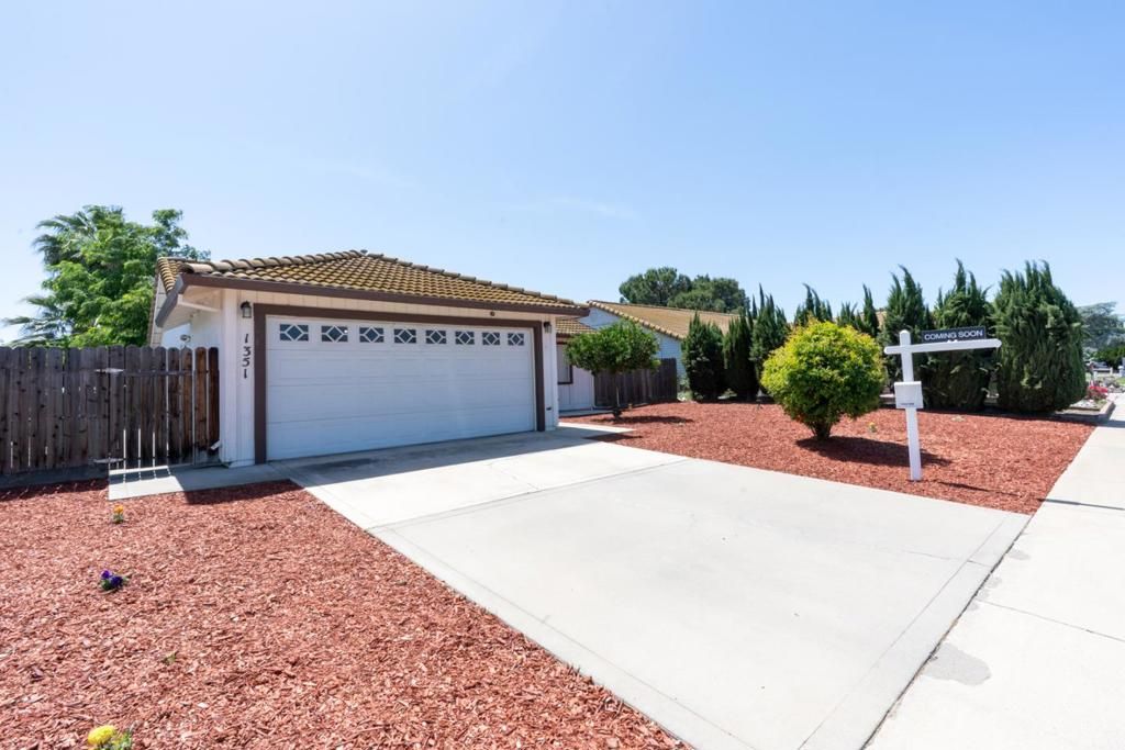 Photo of 1351 Chukar Street, Los Banos, CA 93635 (MLS # ML82041821)