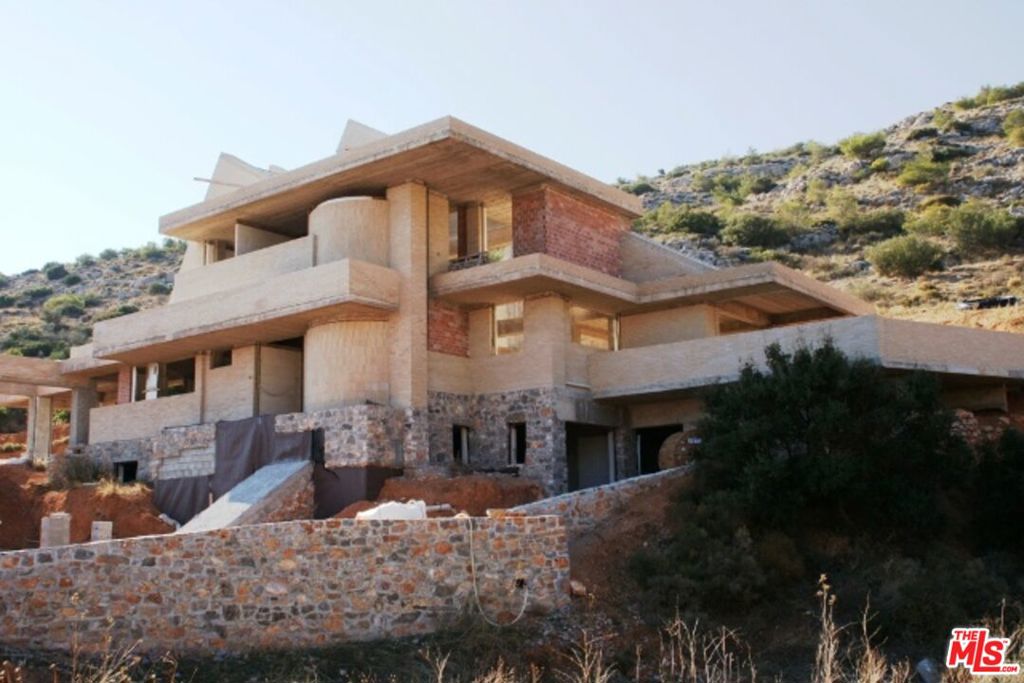 21 AGIA MARINA ATHENS GREECE