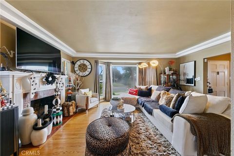 Photo of 3907 Edgehill Drive, Leimert Park, CA 90008 (MLS # SR25262664)