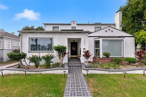 Photo of 3907 Edgehill Drive, Leimert Park, CA 90008 (MLS # SR25262664)