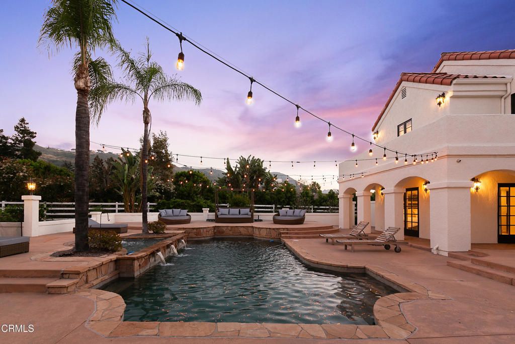 Photo of 2296 Applewood Lane, Camarillo, CA 93012 (MLS # V1-35432)