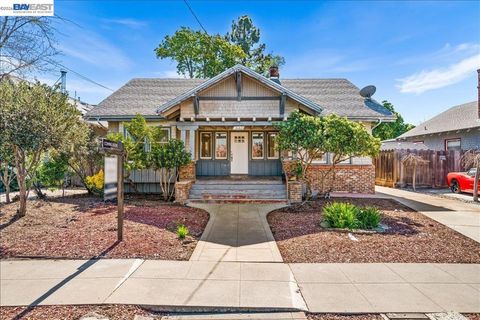 Photo of 2463 2463 6Th St St, Livermore, CA 94550 (MLS # 41124934)