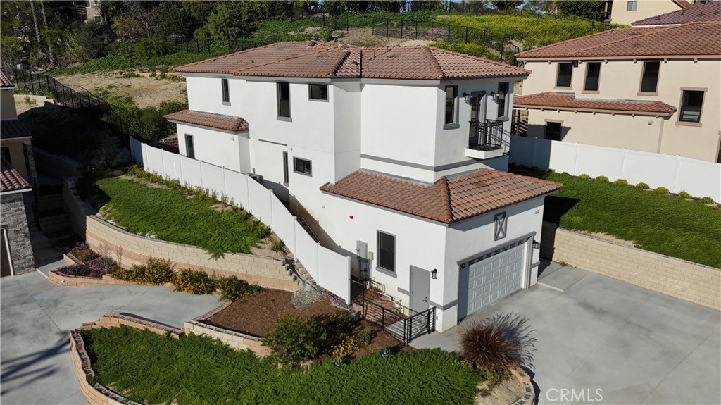 685 Castlehill Drive
