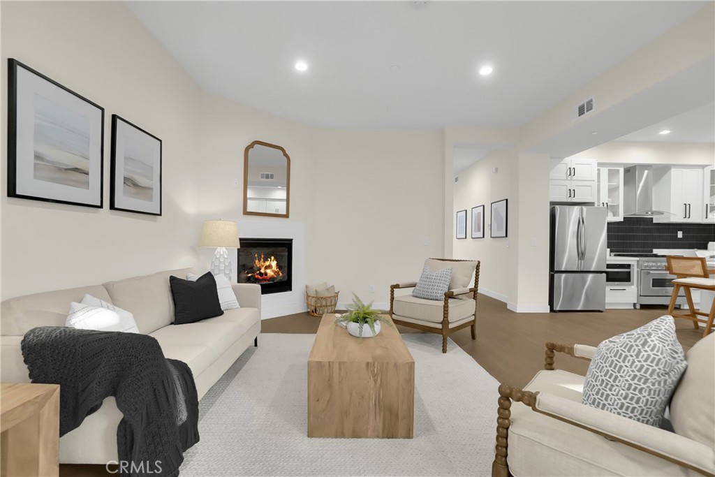 685 Castlehill Drive