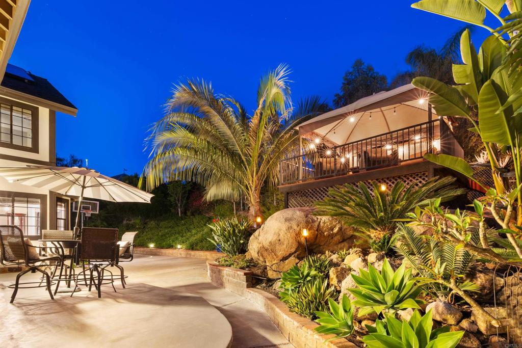 2746 Foothill Drive
