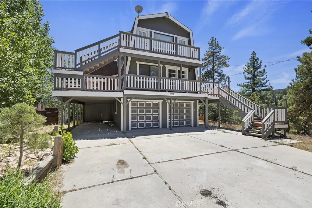 Fawnskin, California 92333, United States, 5 Bedrooms Bedrooms, ,4 BathroomsBathrooms,Residential,Active,153758