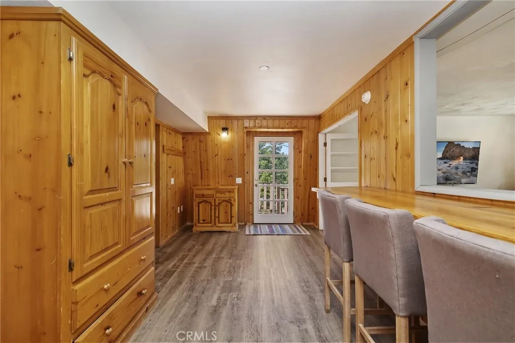 Fawnskin, California 92333, United States, 5 Bedrooms Bedrooms, ,4 BathroomsBathrooms,Residential,Active,153758