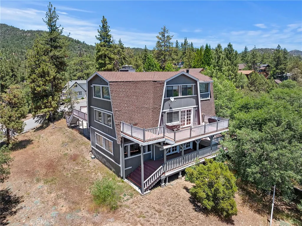 Fawnskin, California 92333, United States, 5 Bedrooms Bedrooms, ,4 BathroomsBathrooms,Residential,Active,153758