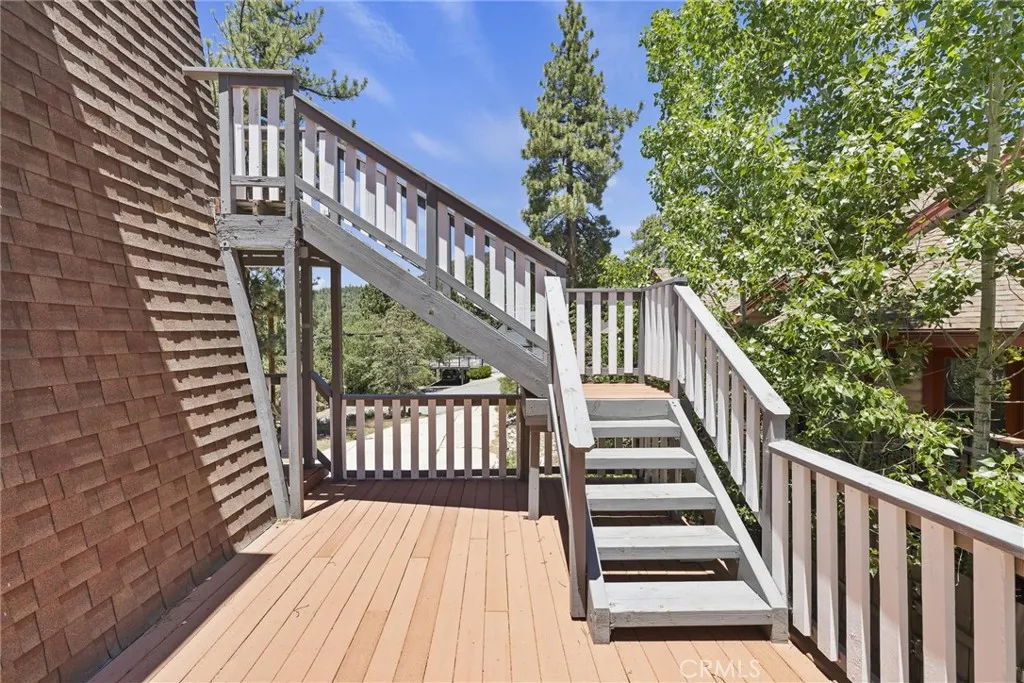 Fawnskin, California 92333, United States, 5 Bedrooms Bedrooms, ,4 BathroomsBathrooms,Residential,Active,153758