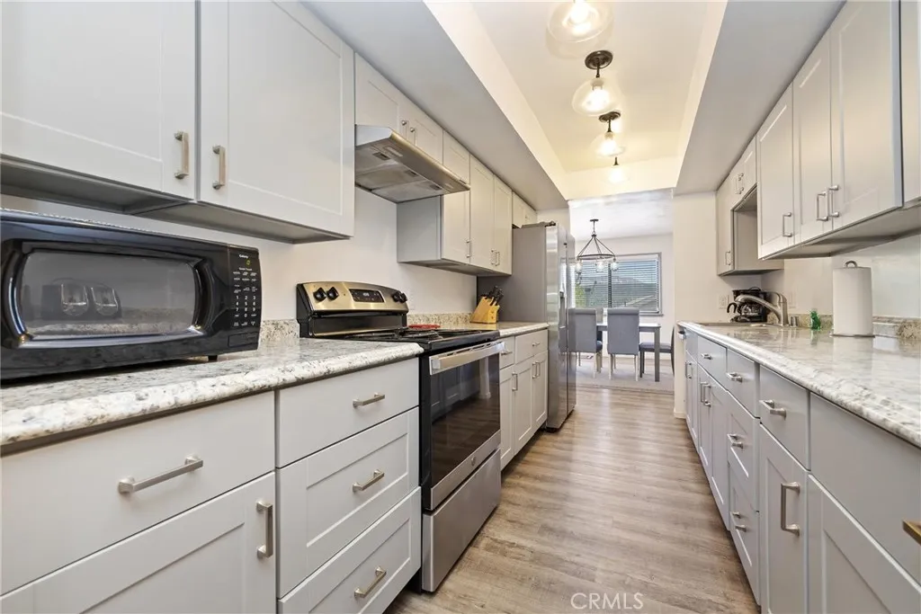 Fawnskin, California 92333, United States, 5 Bedrooms Bedrooms, ,4 BathroomsBathrooms,Residential,Active,153758