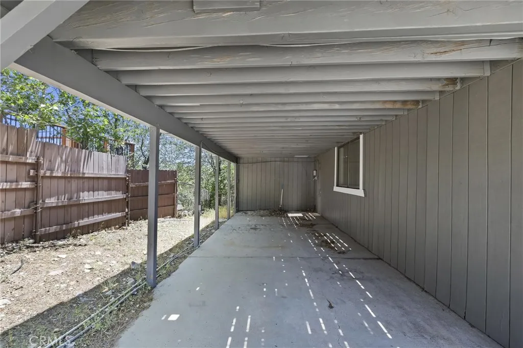 Fawnskin, California 92333, United States, 5 Bedrooms Bedrooms, ,4 BathroomsBathrooms,Residential,Active,153758