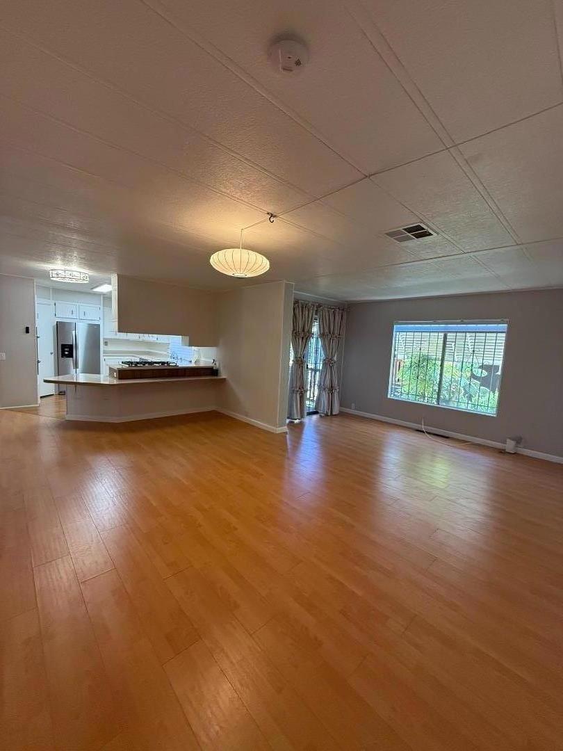 491 Venecia Drive 491