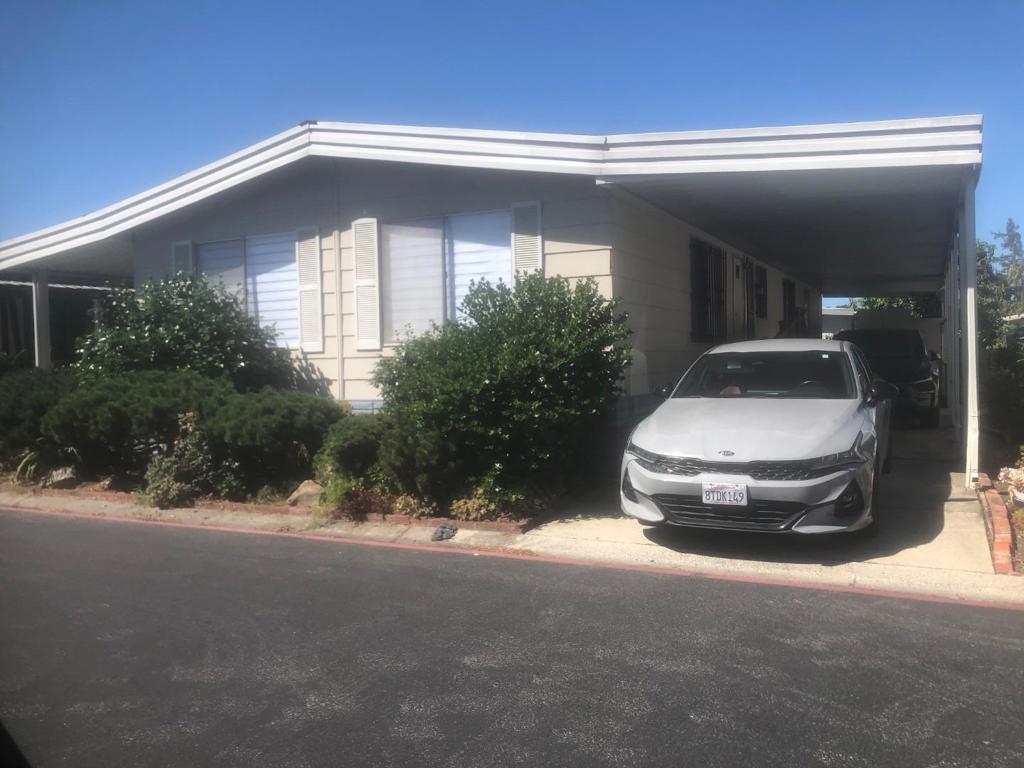 491 Venecia Drive 491