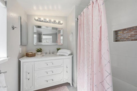 Tiny photo for 2238 Bermuda Dunes Place, Oxnard, CA 93036 (MLS # V1-39069)