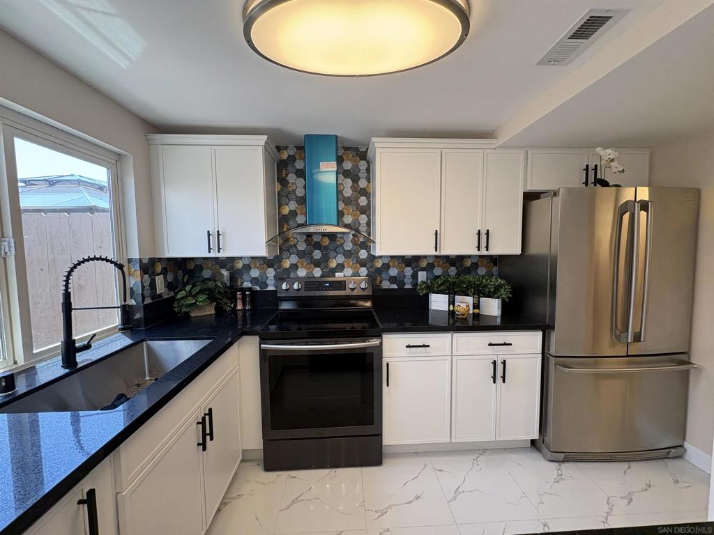 11935 Royal Rd Unit B