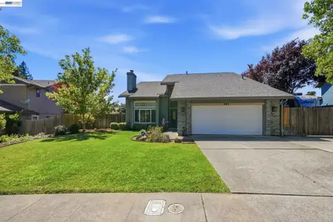 MLS: 41142562