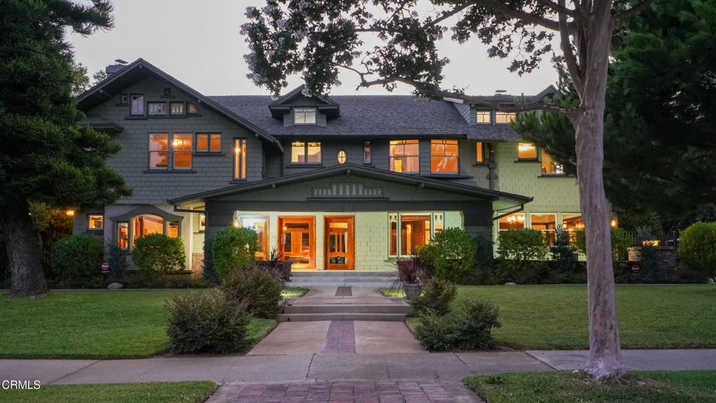 Properties 3 217 Oaklawn Avenue