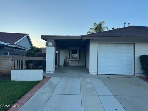 Photo of 951 Vallejo Avenue, Simi Valley, CA 93065 (MLS # 226000177)