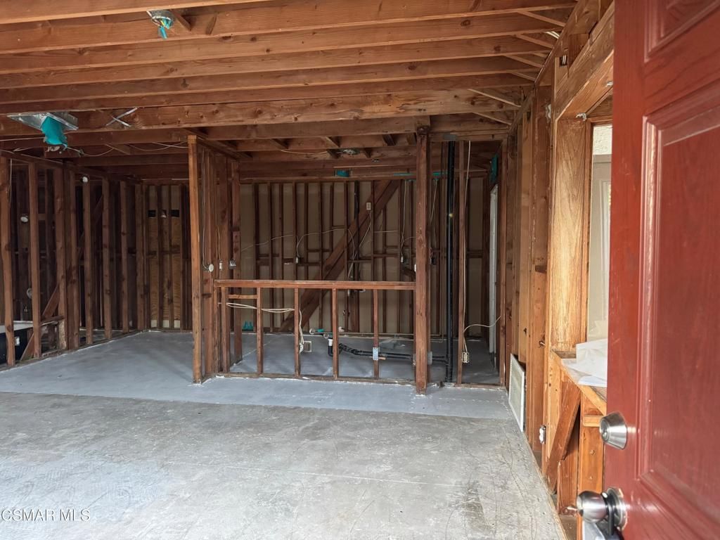 Photo of 951 Vallejo Avenue, Simi Valley, CA 93065 (MLS # 226000177)