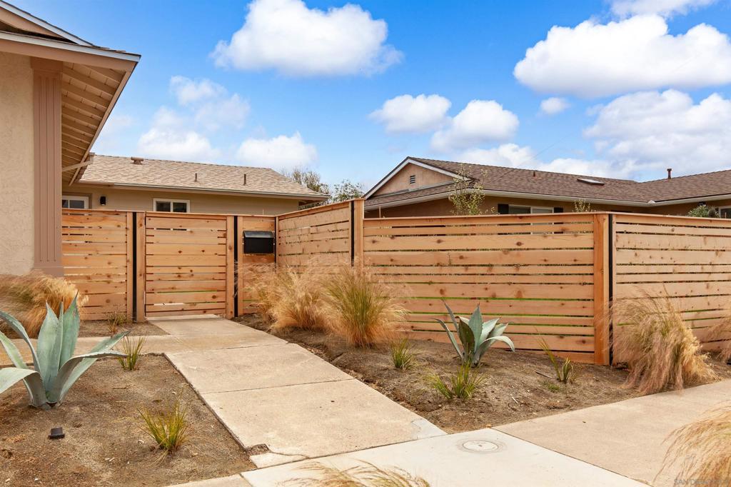 5319 Northridge Ave