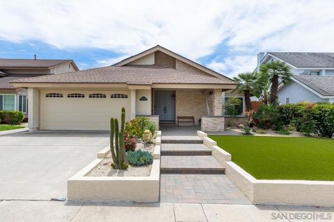 Photo of 13053 Trail Dust Ave Ave, San Diego, CA 92129 (MLS # 260009420SD)